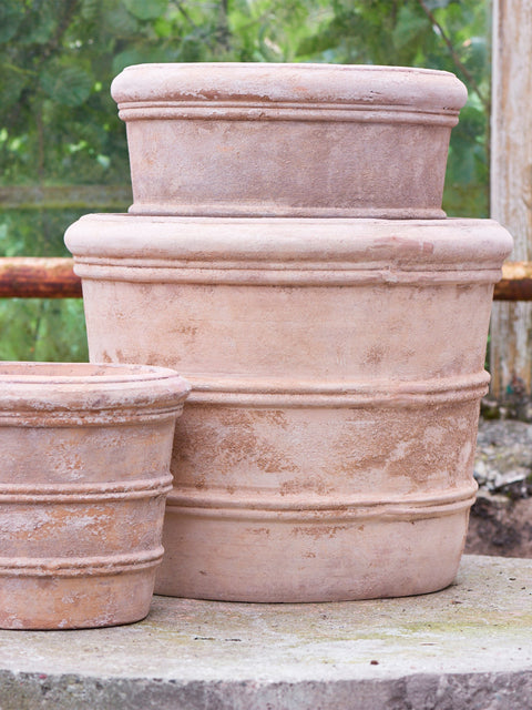 Leonora Antique Terracotta Pot