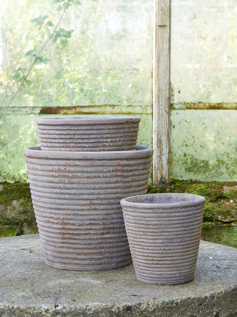 Barbara Antique Wash Pot