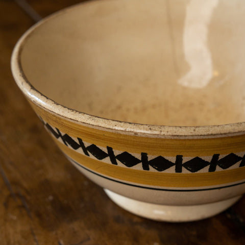 Large Antique Spongeware Bowl with Diamond Pattern