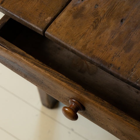 18th Century Irish Vernacular Pine Farmhouse Table